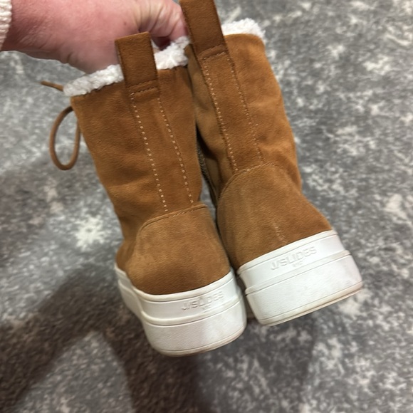 J Slides 6 1/2 Suede Boots - Picture 3 of 6